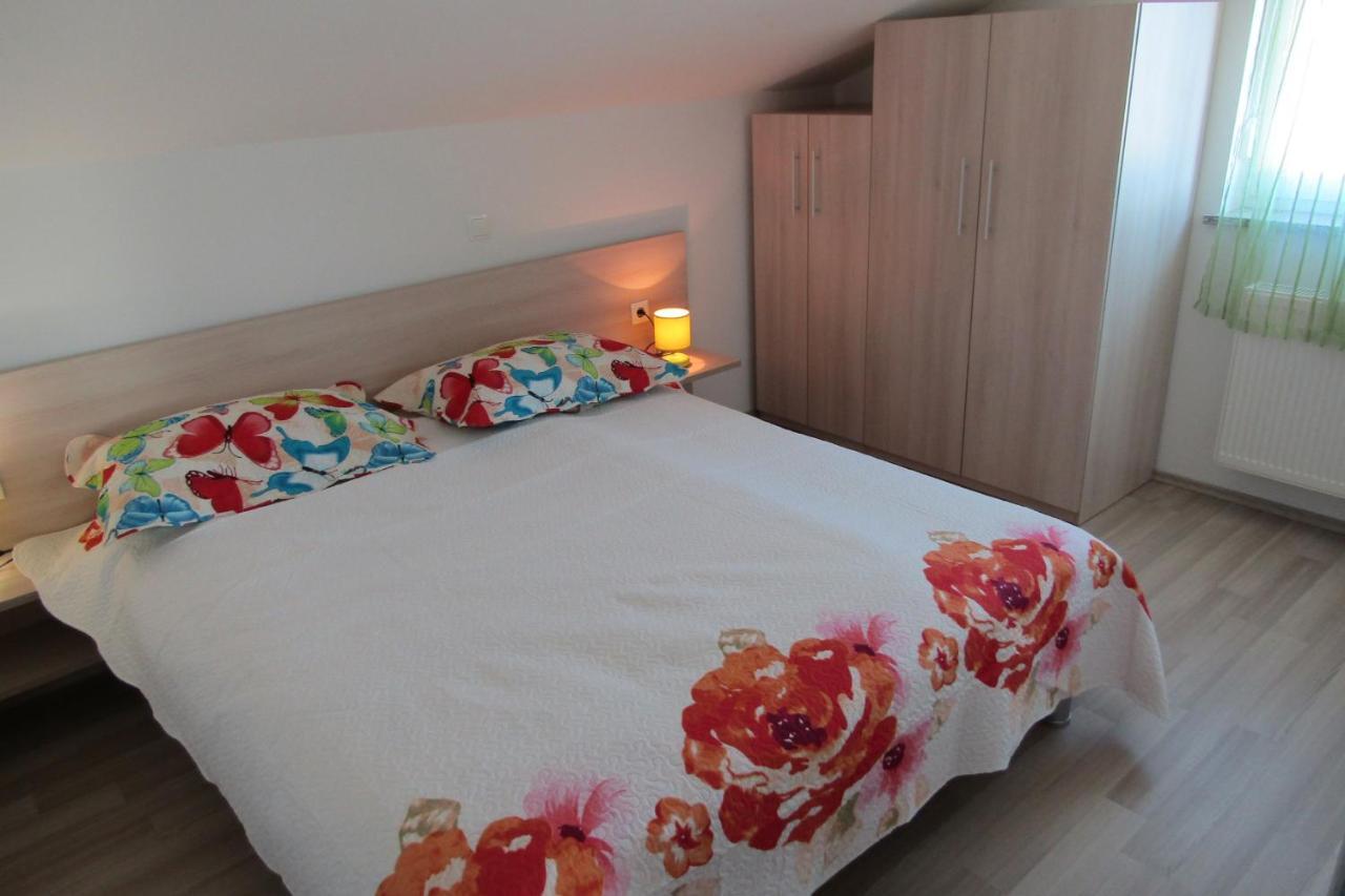 Apartment Morozin Krk Town Kültér fotó